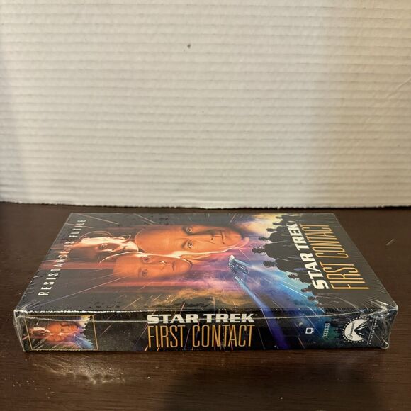 Star Trek First Contact VHS Tape (1997) Paramount Résistance Is Futile Sealed - Picture 6 of 6